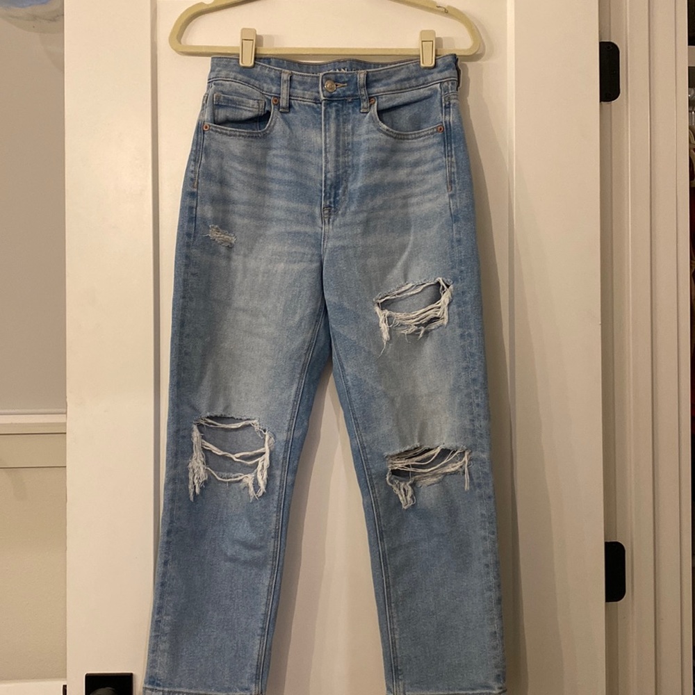 American Eagle Mom Jeans